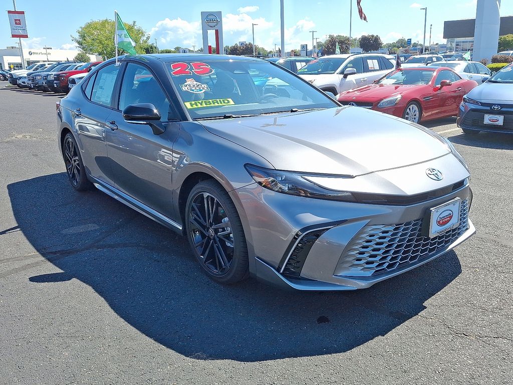 Thumbnail: 2025 Toyota Camry - 3
