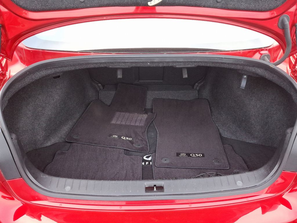 2021 INFINITI Q50 Luxe 29