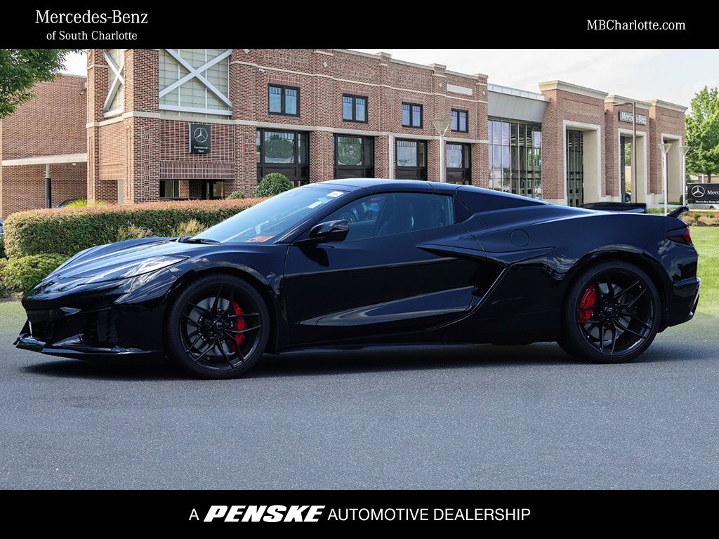 Black 2025 Chevrolet Corvette Convertible Rear-Wheel Drive 8-Speed Dual Clutch