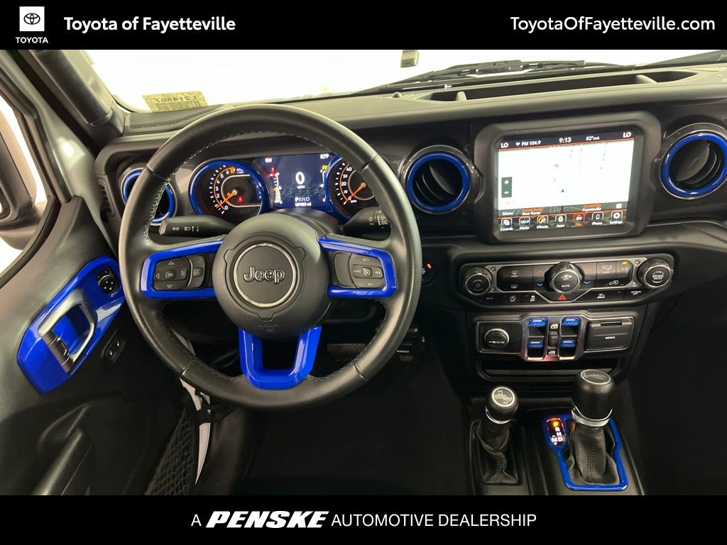 Thumbnail: 2020 Jeep Gladiator - 17