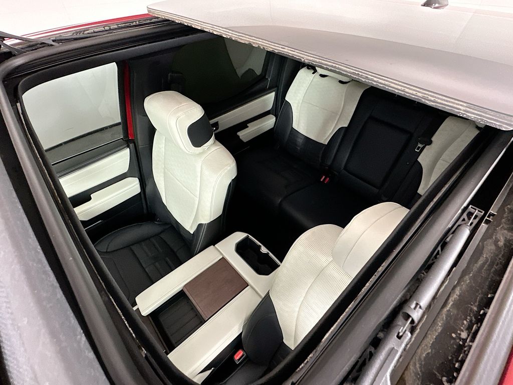 Thumbnail: 2023 Toyota Tundra - 21