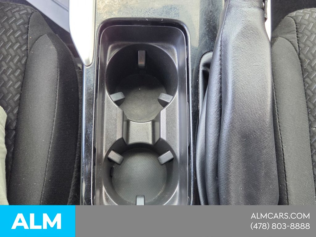 Used 2024 Gray Mitsubishi LE image 22