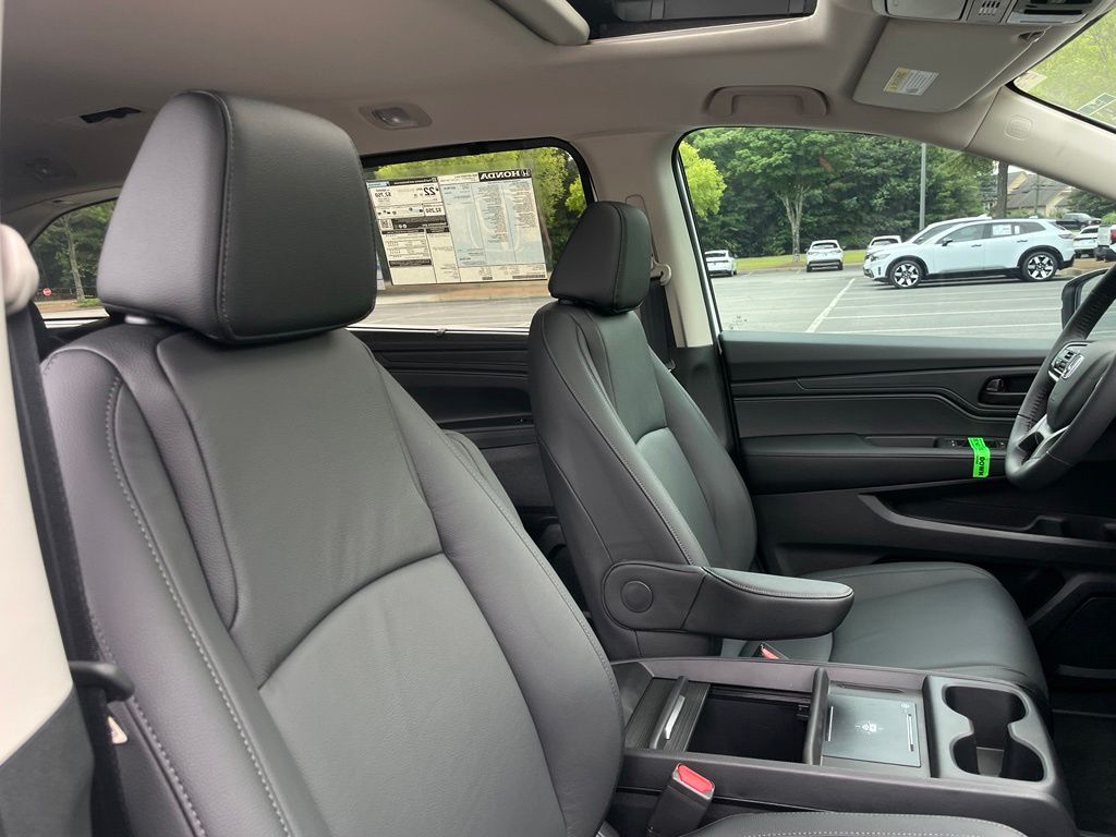 Thumbnail: 2026 Honda Odyssey - 31