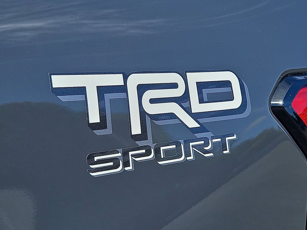 Thumbnail: 2025 Toyota Tacoma - 18