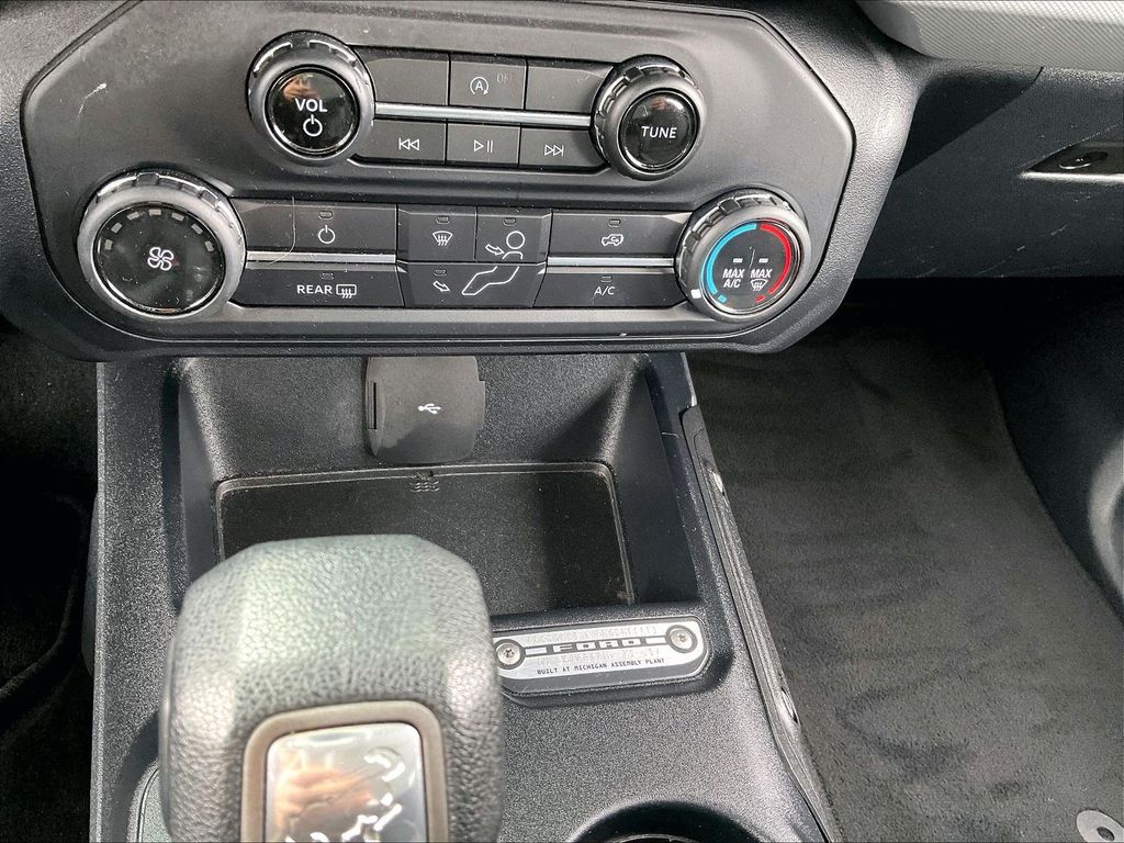 2021 Ford Bronco — photo 12