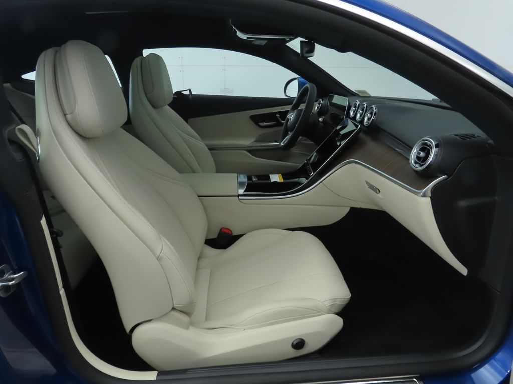 Thumbnail: 2026 Mercedes-Benz CLE - 22