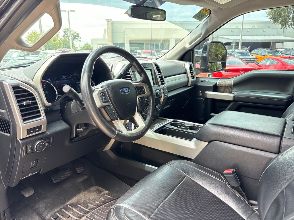 Used 2018 Black Ford Lariat image 4