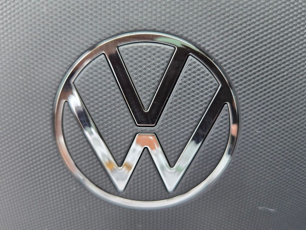 2024 Volkswagen Tiguan - $29,300