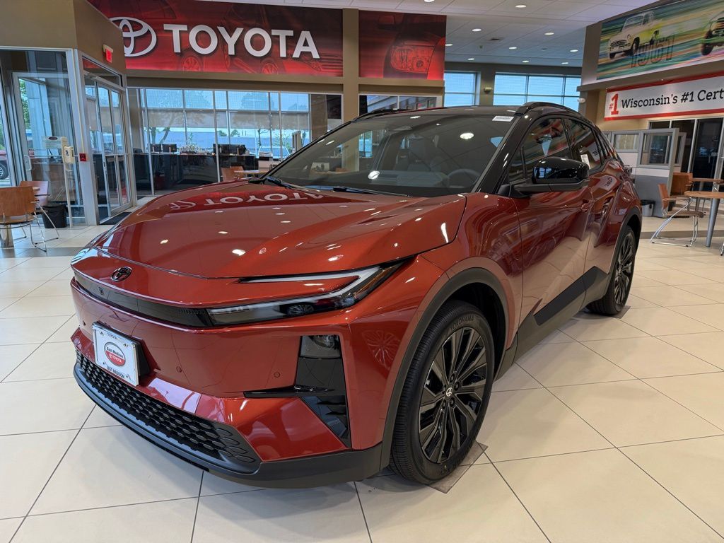 Thumbnail: 2026 Toyota C-HR - 1
