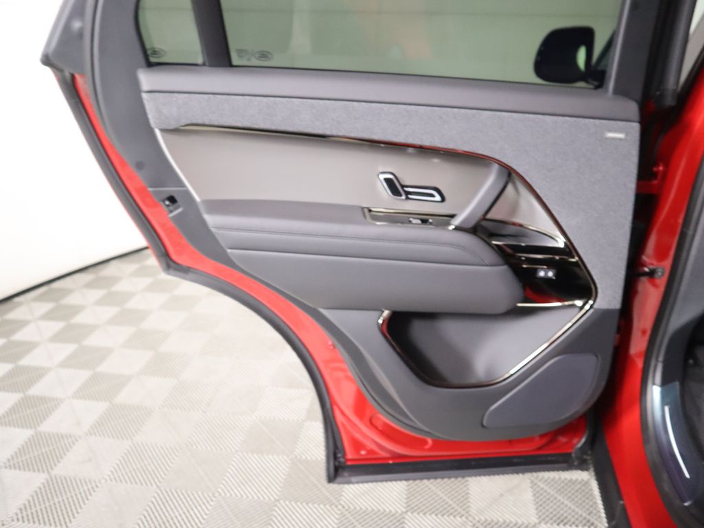 Thumbnail: 2026 Land Rover Range Rover Sport - 28