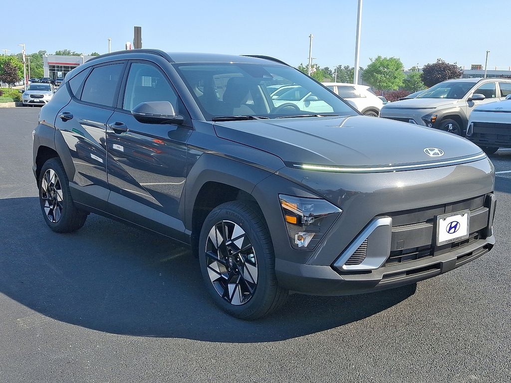 2025 Hyundai Kona SEL 2