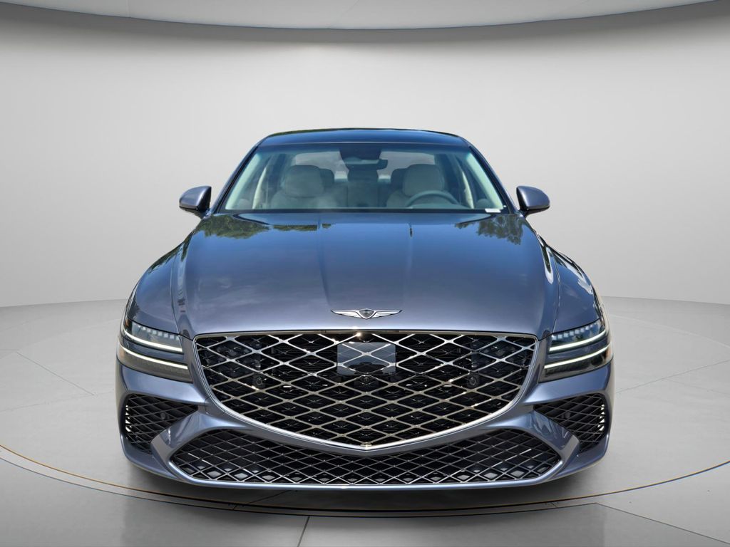 2027 Genesis G80