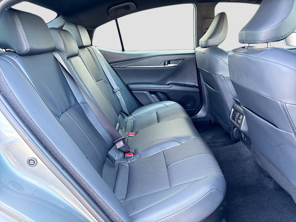 Thumbnail: 2025 Toyota Camry - 21