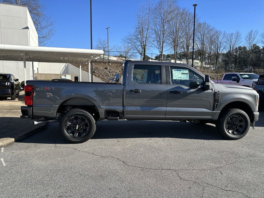 2024 Ford F-250SD XL 8