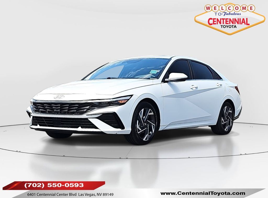 2025 Hyundai Elantra 2.0 SEL Convenience IVT's photo