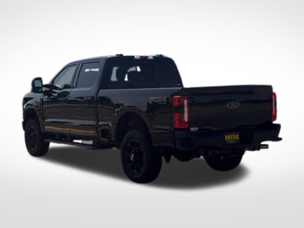2026 Ford F-350 Super Duty XLT