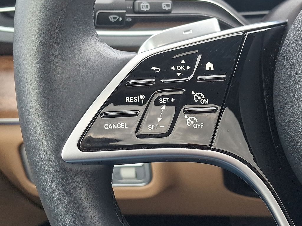 Thumbnail: 2025 Mercedes-Benz GLE - 22