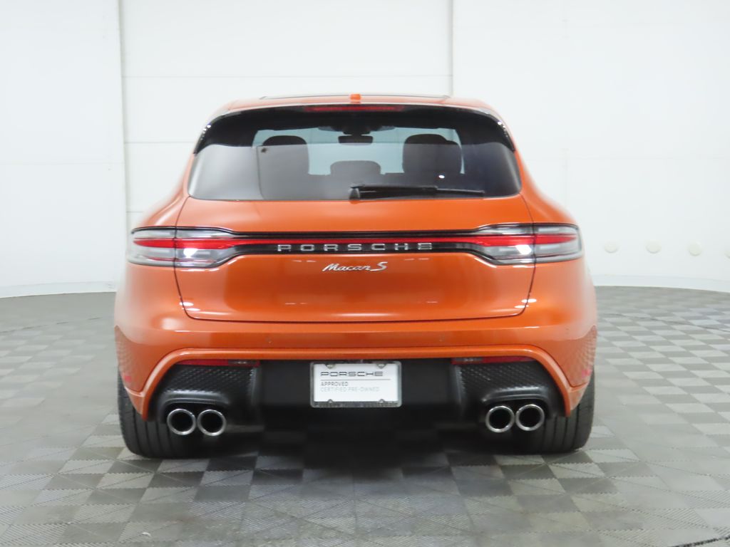 2024 Porsche Macan S 6