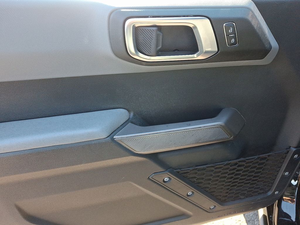 Thumbnail: 2023 Ford Bronco - 13