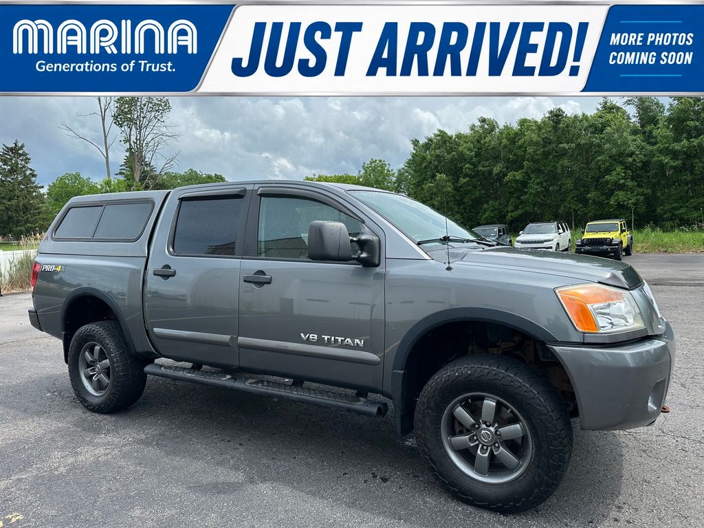 2014 Nissan Titan PRO-4X Crew Cab 4WD