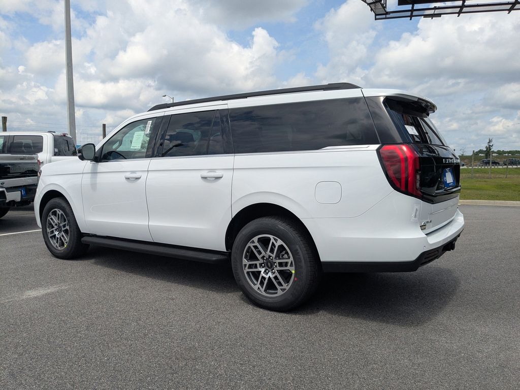 2026 Ford Expedition Max Active MAX