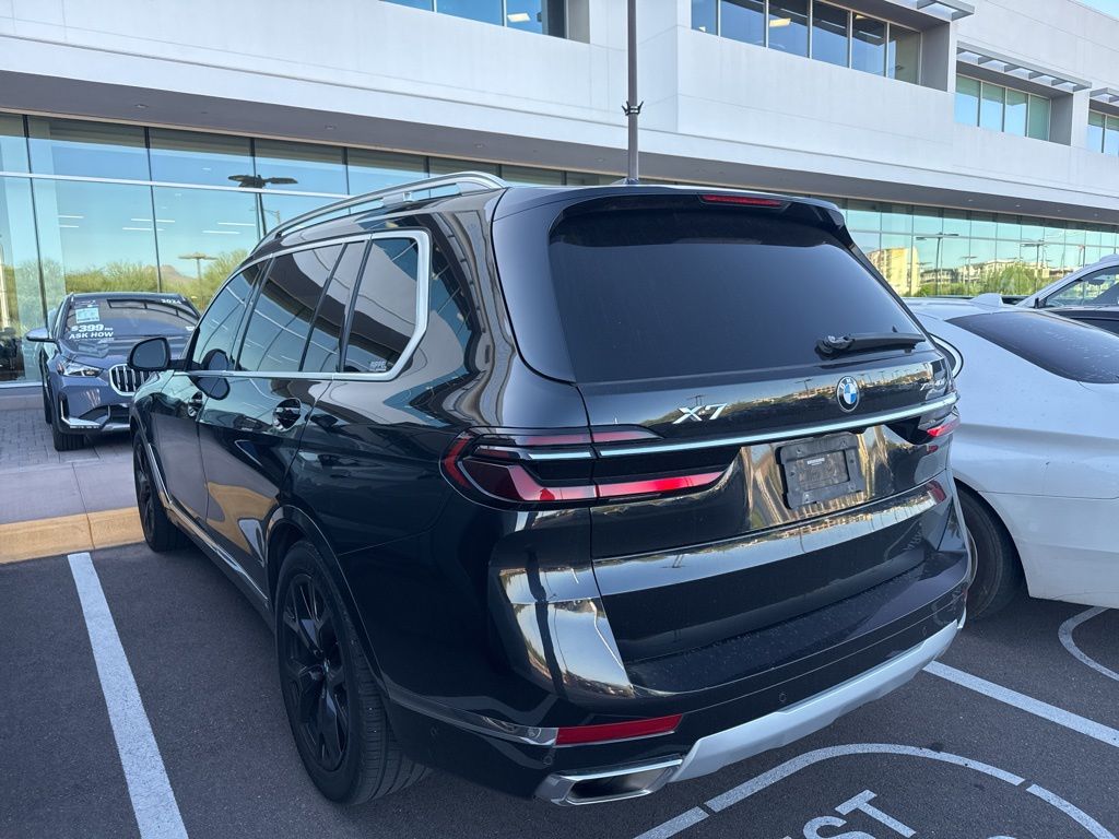 Thumbnail: 2024 BMW X7 - 6