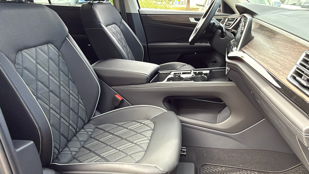 2025 Volkswagen Atlas