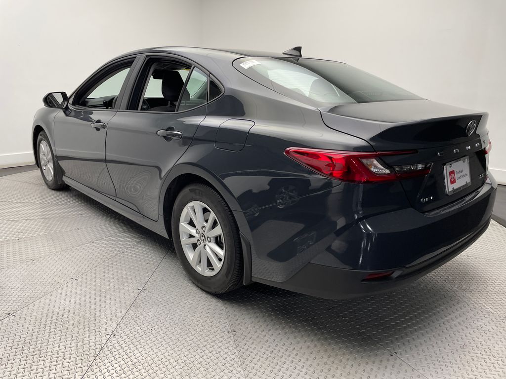 2025 Toyota Camry LE 7