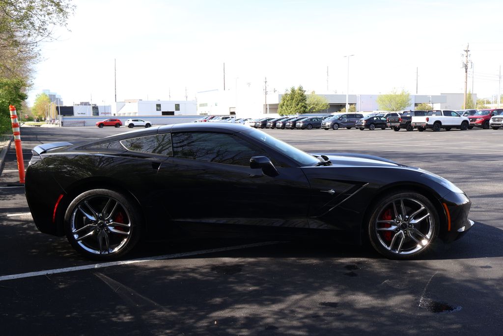 2015 Chevrolet Corvette Stingray 12