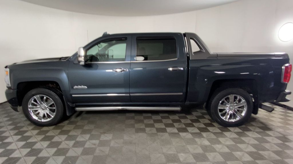 2017 Chevrolet Silverado 1500 High Country 5