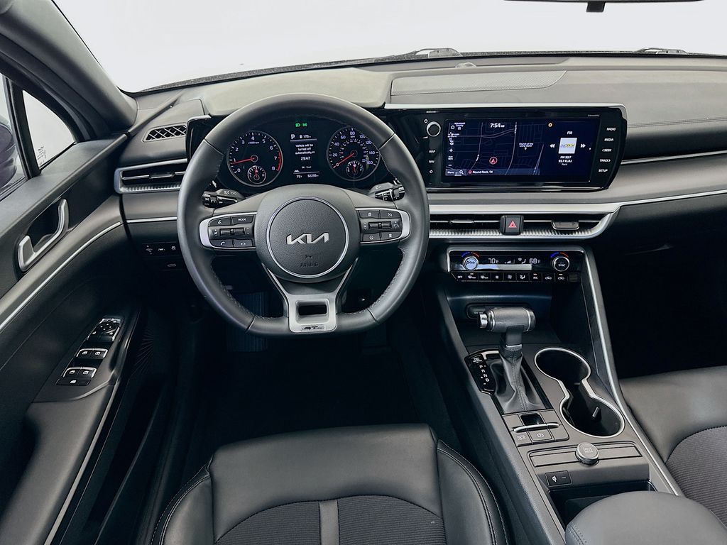 Thumbnail: 2023 Kia K5 - 23