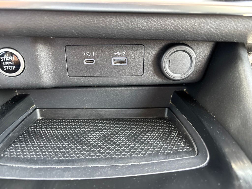 Used 2023 Nissan Rogue SUV