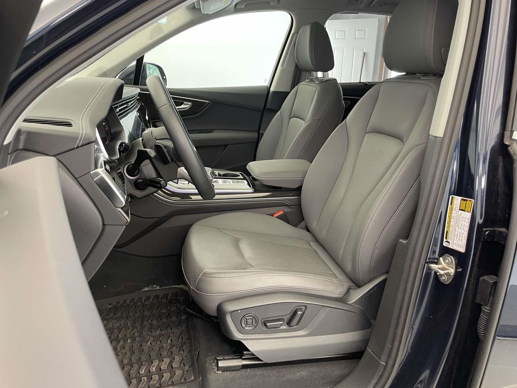 2025 Audi Q7 45 Premium Plus Blue at Audi Porsche Sewickley