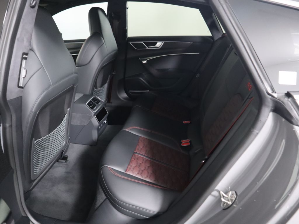 Thumbnail: 2026 Audi RS 7 - 23