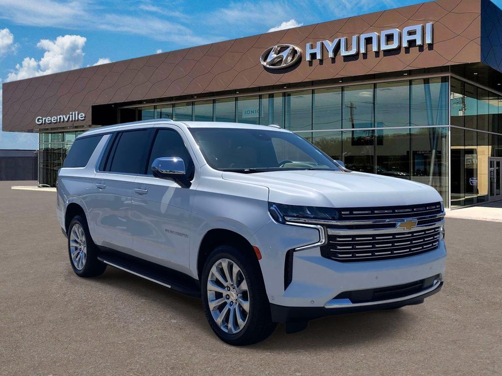 White (Iridescent Pearl Tricoat) 2023 Chevrolet Suburban Premier 4WD SUV / Crossover Four-Wheel Drive