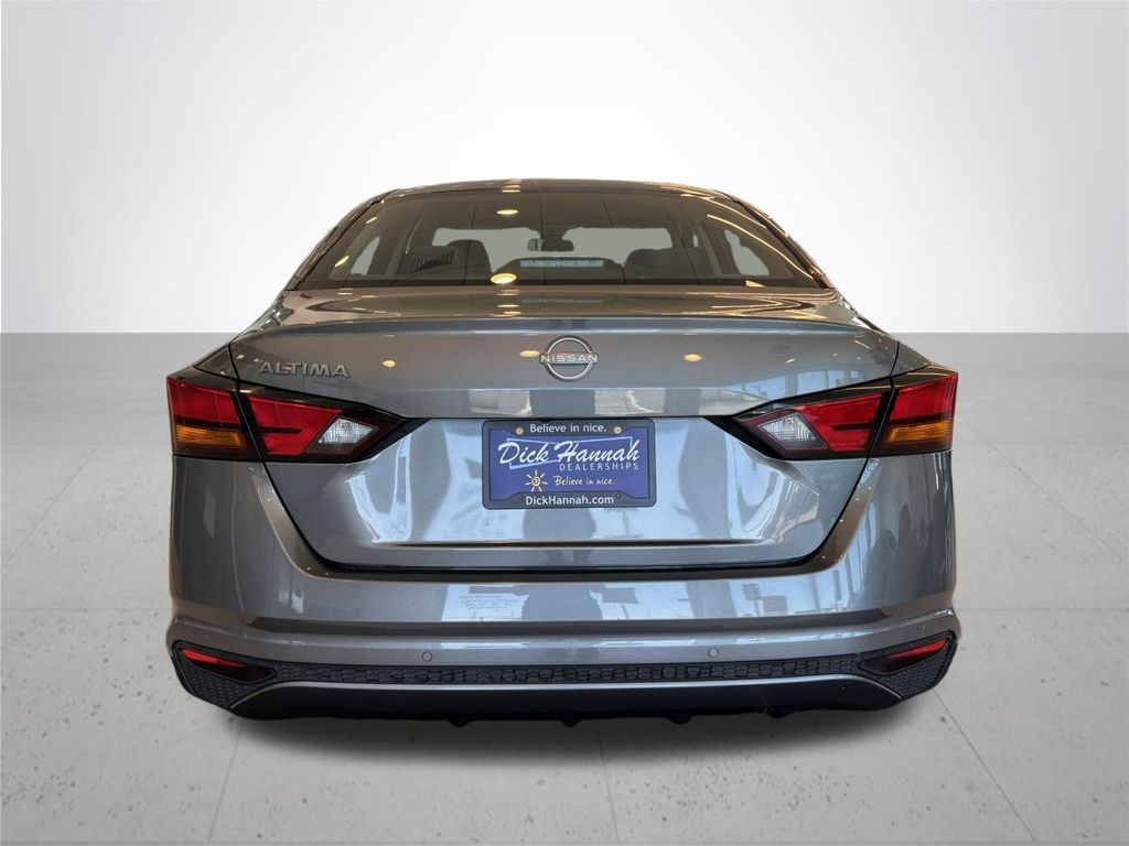 2023 Nissan Altima 2.5 S