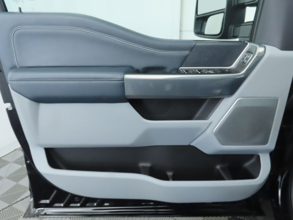 Thumbnail: 2024 Ford Econoline - 25