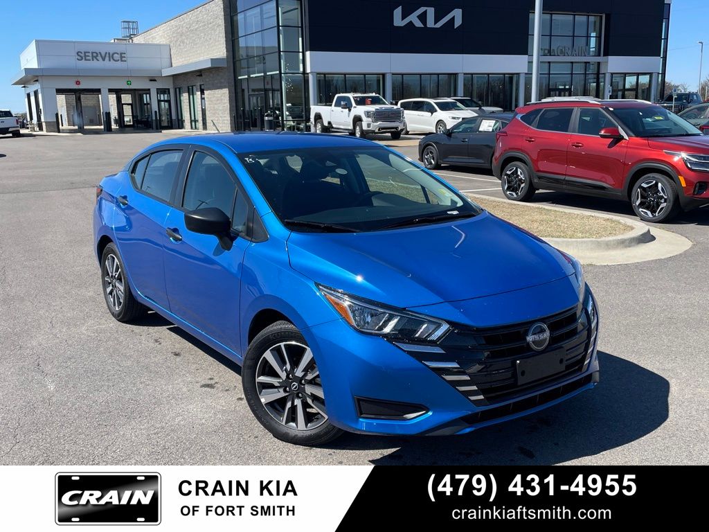 2024 Nissan Versa S FWD