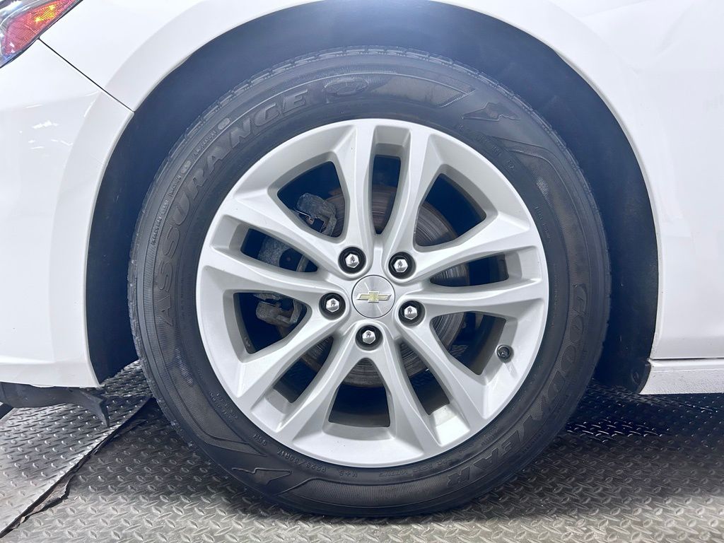 used 2016 Chevrolet Malibu car, priced at $7,782