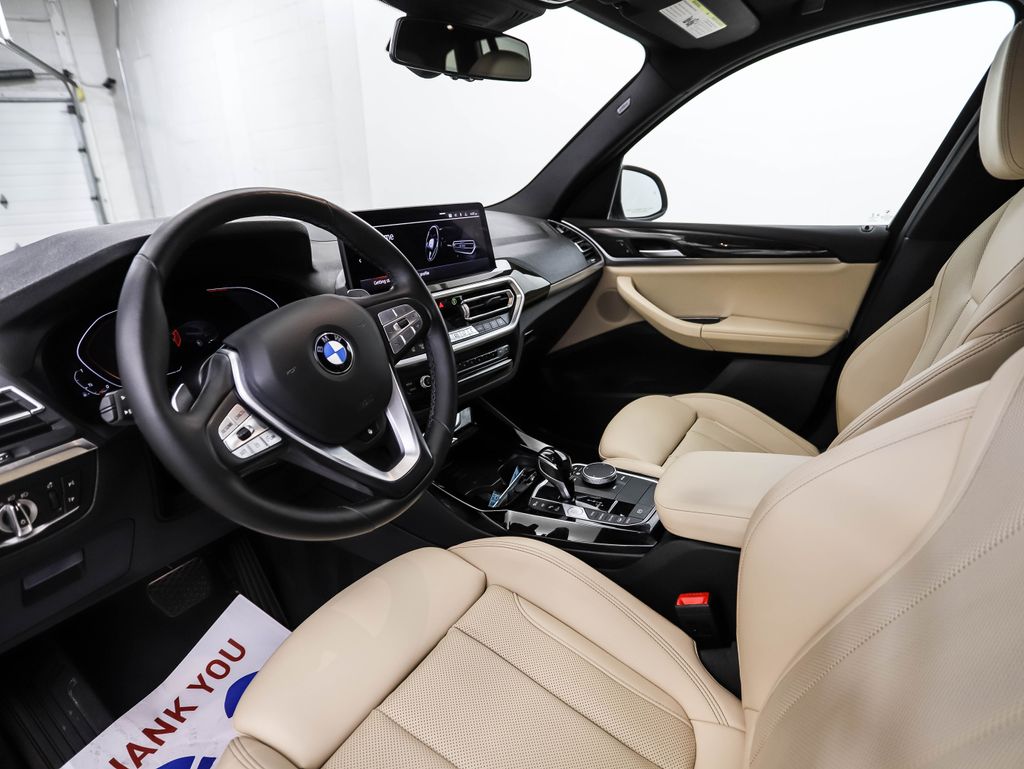 Thumbnail: 2023 BMW X3 - 10