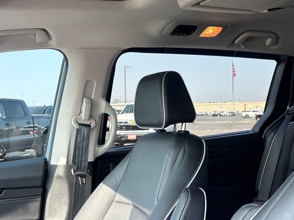 Used Car 2025 Honda Odyssey  Touring For Sale Under $50,000 In Austin, Texas