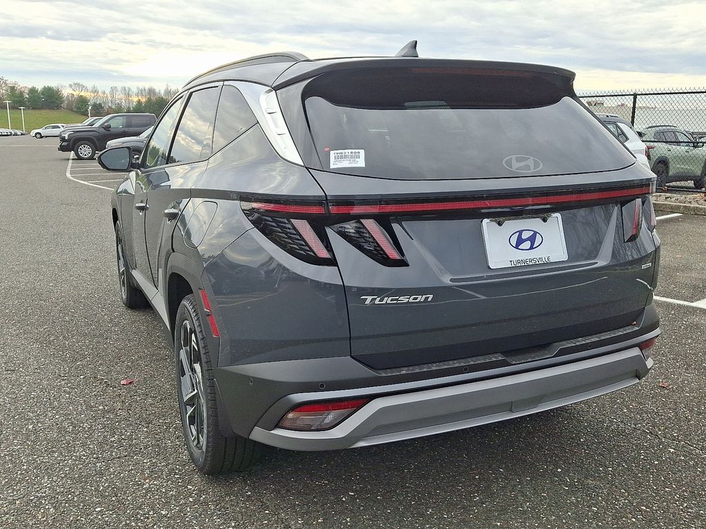 Thumbnail: 2026 Hyundai Tucson - 3