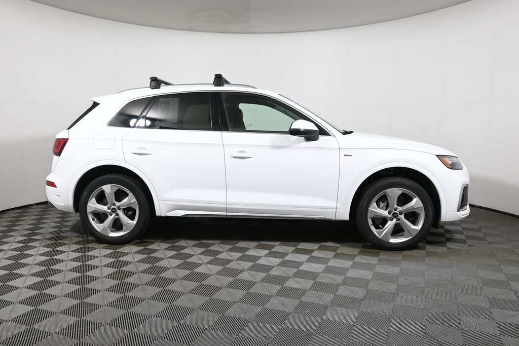Thumbnail: 2023 Audi Q5 - 8