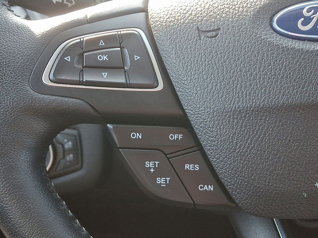 2019 Ford Escape SEL 22
