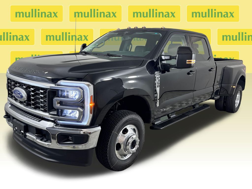 New 2026 Black Ford Lariat image 21