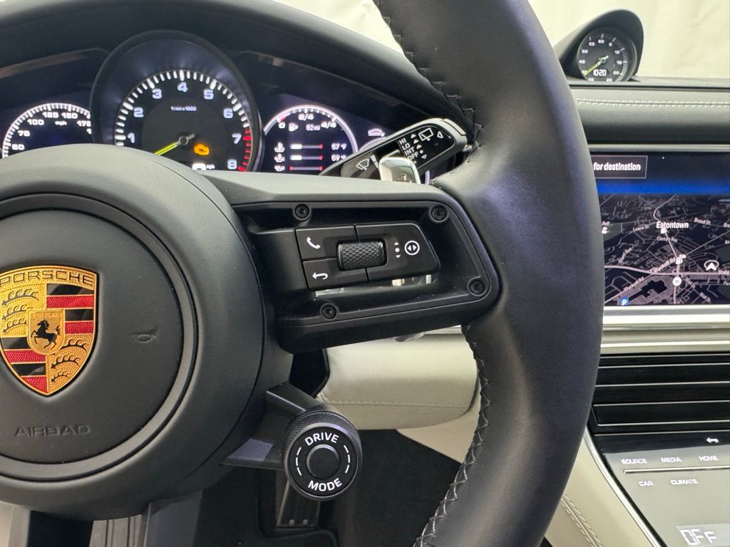 2022 Porsche Panamera 4 29