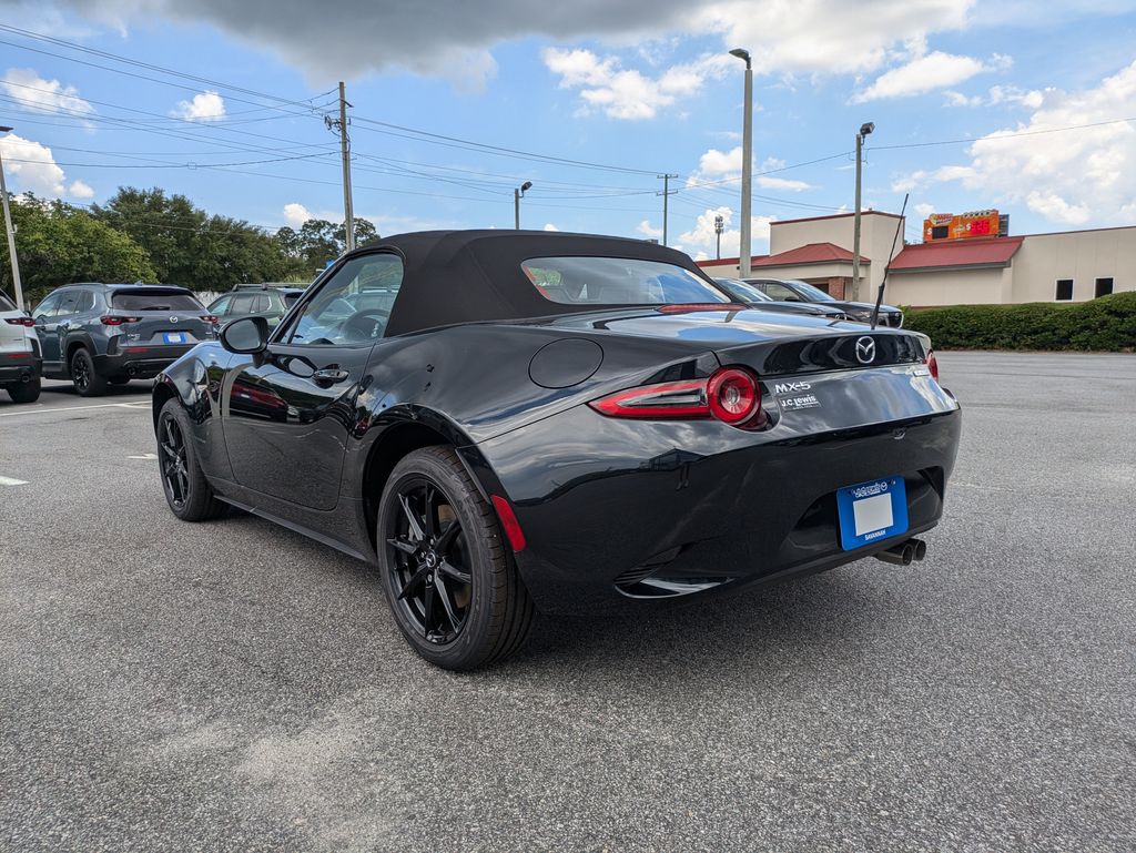 2026 Mazda MX-5 Miata Sport