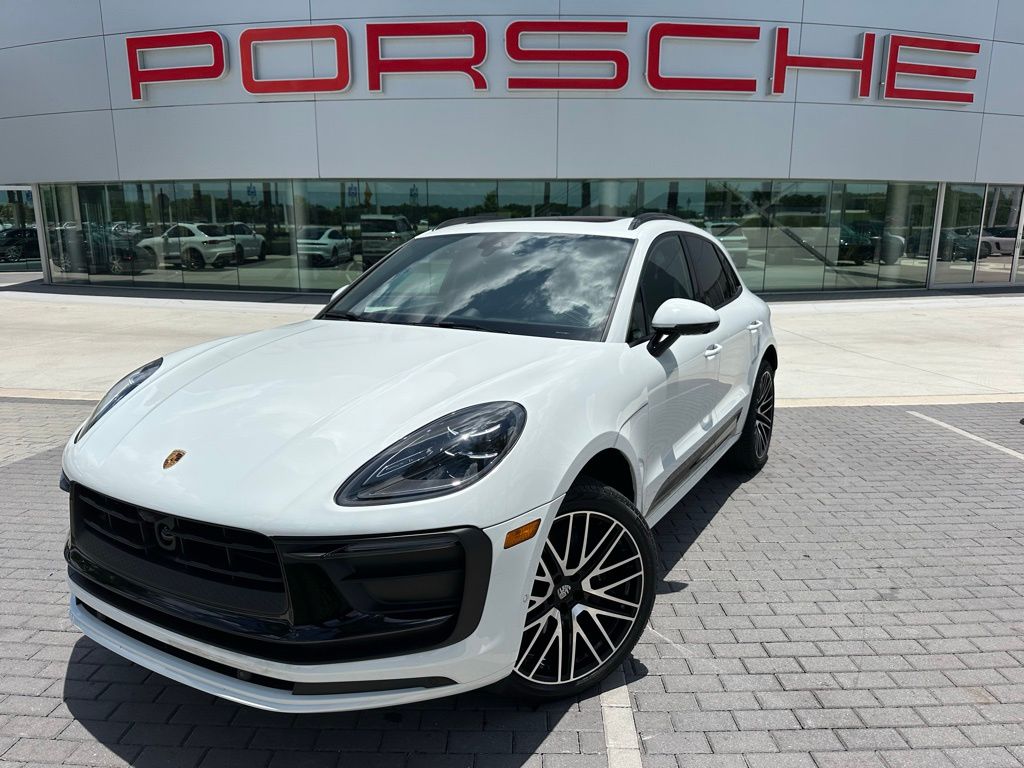 2025 Porsche Macan  Hero Image