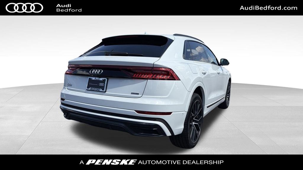 Thumbnail: 2023 Audi Q8 - 6