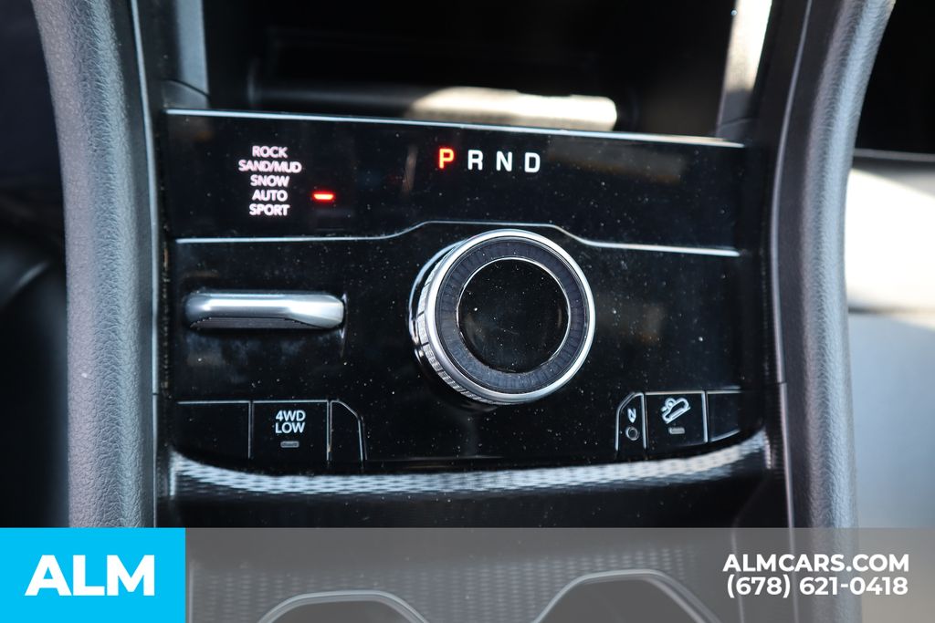 Used 2024 White Jeep 4xe image 32